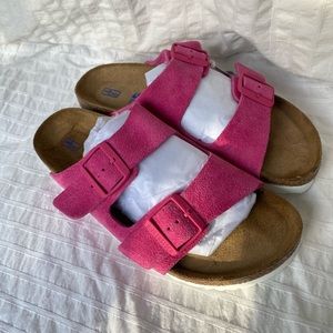 Birkenstock Arizona sandals- Soft footbed-Fuchsia suede sz 40 (us 9-9.5) Narrow